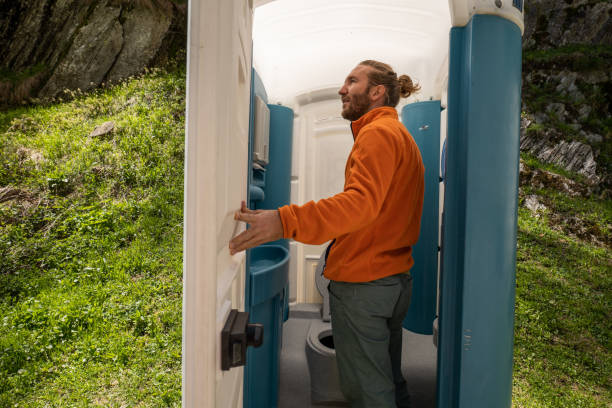 Best Portable bathroom rental  in West Columbia, TX